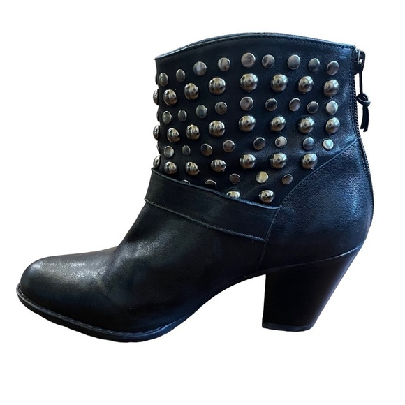 Stuart Weitzman Ankle Boots 8.5 Black Leather Studded Rocker Moto Grunge 3” Heel - Picture 6 of 12
